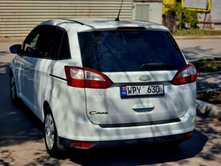 Ford Grand C-MAX foto 4