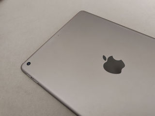 iPad (generație a 6) Black 32gb
