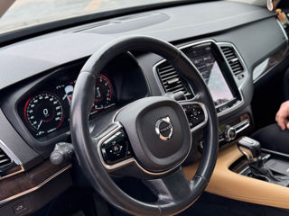 Volvo XC90 foto 6