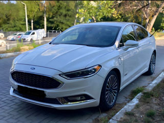 Ford Fusion foto 1