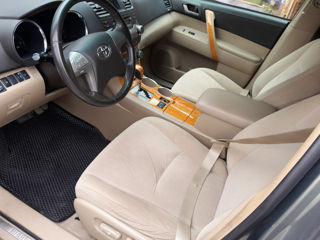 Toyota Highlander foto 4