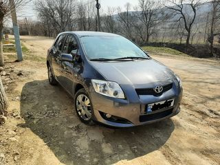 Chirie auto masini econome, hybrid, benzina Rent a car Chisinau Botanica foto 2