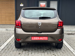 Dacia Sandero foto 4