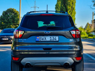 Ford Escape foto 4