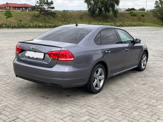 Volkswagen Passat foto 6