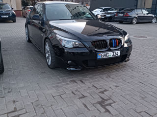 BMW 5 Series foto 7