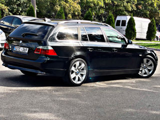 BMW 5 Series foto 4