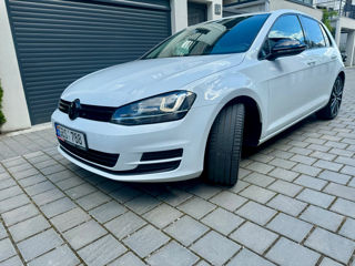 Volkswagen Golf foto 2