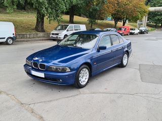 BMW 5 Series foto 3