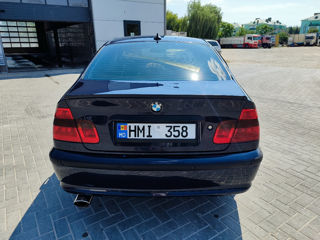 BMW 3 Series foto 4