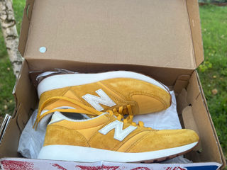 Adidasi New balance foto 1