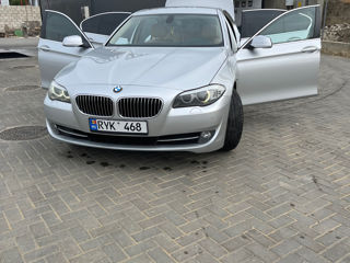 BMW 5 Series foto 7