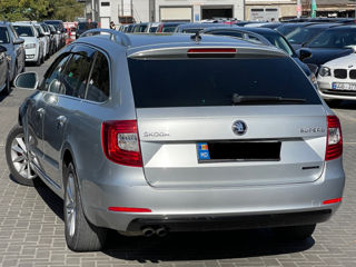 Skoda Superb foto 3