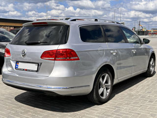 Volkswagen Passat foto 3