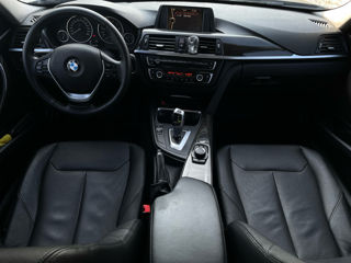 BMW 3 Series foto 3