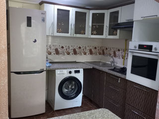 2-комн. кв., 52 м², 1/9 эт.