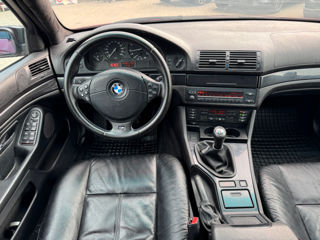 BMW 5 Series foto 11