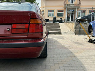 BMW 5 Series foto 6