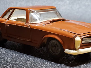 Моделька 1/43 Модель 1:43 Машинка СССР Римейк Remake Mercedes-Benz 230 SL Идеал БК