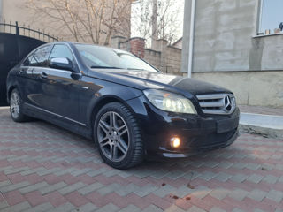 Mercedes C-Class foto 5