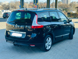 Renault Grand Scenic foto 3