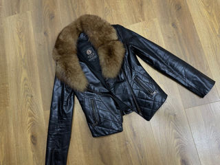 Меховая куртка и жилетка / пальто foto 1