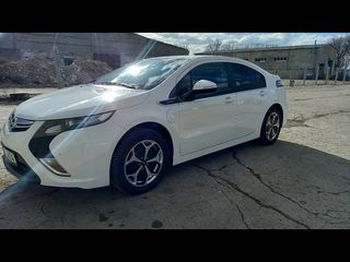 Opel Ampera foto 8