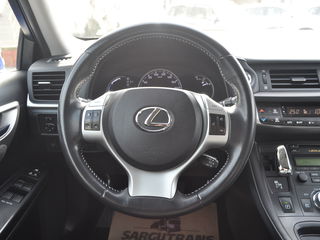 Lexus CT Series foto 8