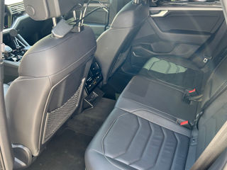 Volkswagen Touareg фото 7