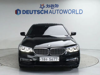 BMW 5 Series foto 3