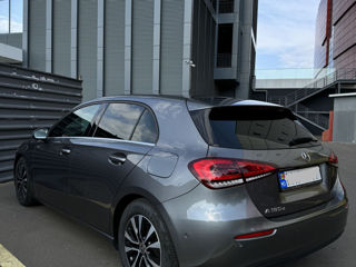 Mercedes A-Class foto 2