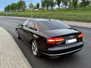 Audi A8 foto 2