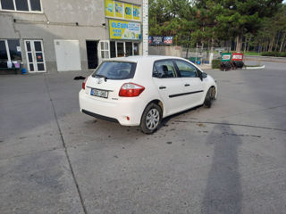 Toyota Auris foto 2