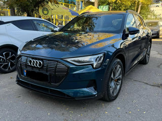 Audi e-tron foto 3