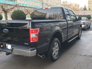 Ford F-150 foto 7