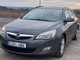 Opel Astra foto 2