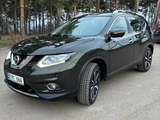 Nissan X-Trail foto 1