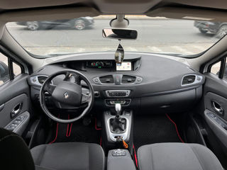 Renault Grand Scenic foto 7