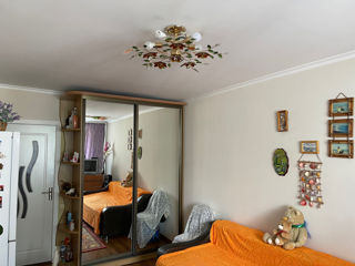 Apartament cu 2 camere, 46 m², Buiucani, Chișinău foto 2