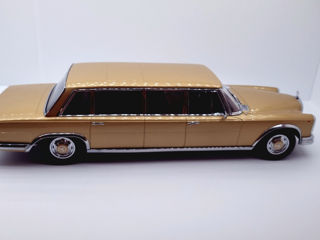 Mercedes w100 Pullman foto 2