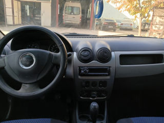 Dacia Logan foto 6