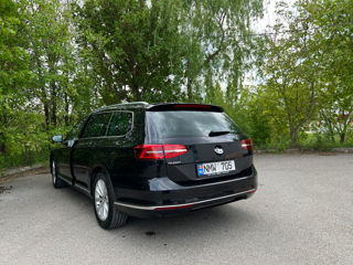 Volkswagen Passat foto 4