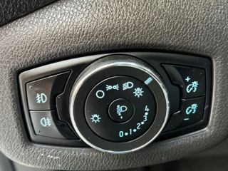 Ford Tourneo Connect foto 9