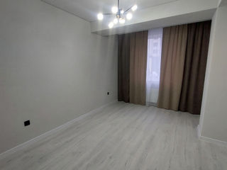 2-комн. кв., 63 м², 1/10 эт.