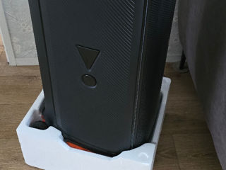 JBL 710