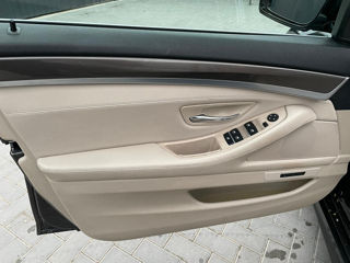 BMW 5 Series foto 10