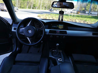 BMW 5 Series foto 8