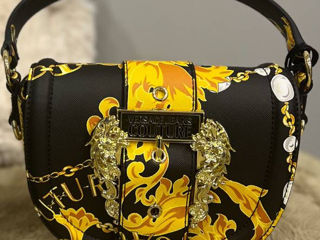 Versace foto 1