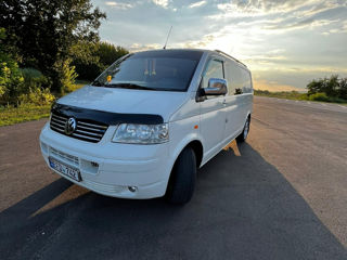 Volkswagen Transporter foto 1