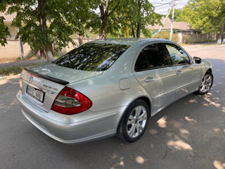 Mercedes E-Class foto 3